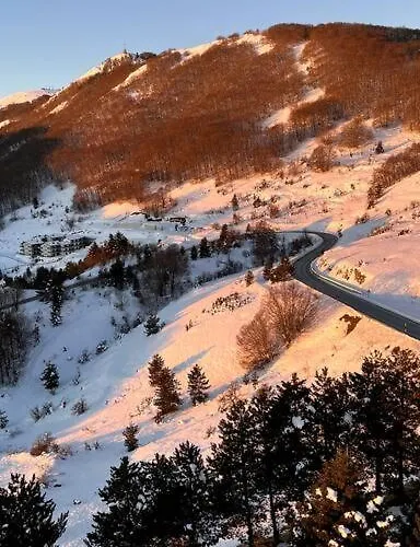 La Casetta Dell Horizonte Apartment *